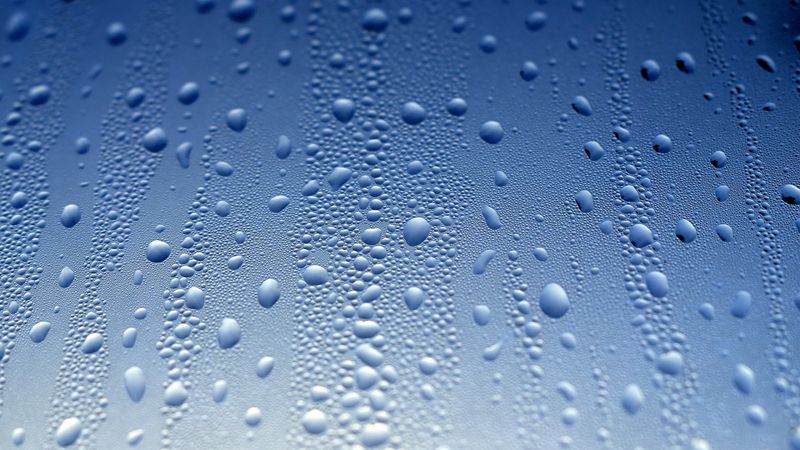 Dlaczego okna parują oraz jak temu skutecznie zapobiec?